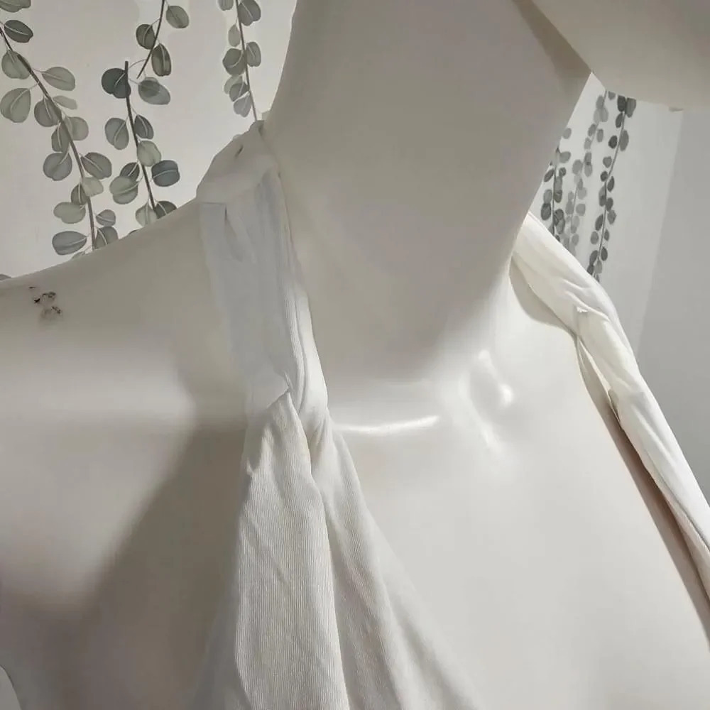 NWOT Carmen Marc Valvo White Swimsuit Top Size L - Picture 5 of 8
